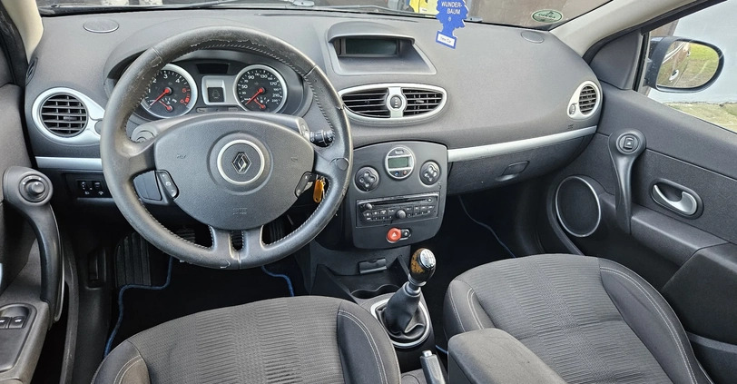 Renault Clio cena 10900 przebieg: 240000, rok produkcji 2009 z Iwonicz-Zdrój małe 92